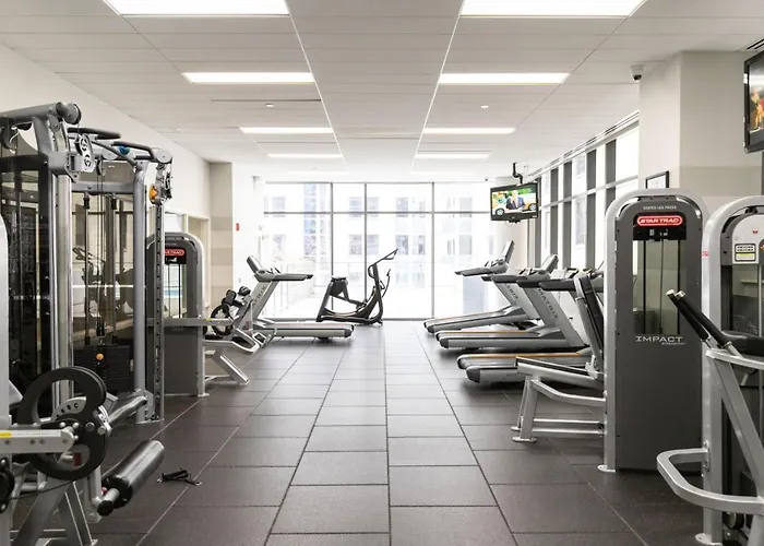 Loop 1br W Pool Gym Lounge Nr Riverwalk Chi-634 *