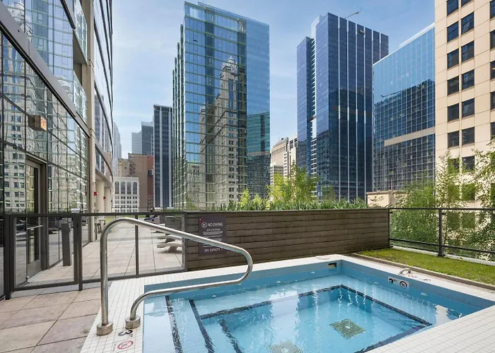 Апартаменты Loop 1br W Pool Gym Lounge Nr Riverwalk Chi-634